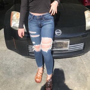 american eagle ripped jeans